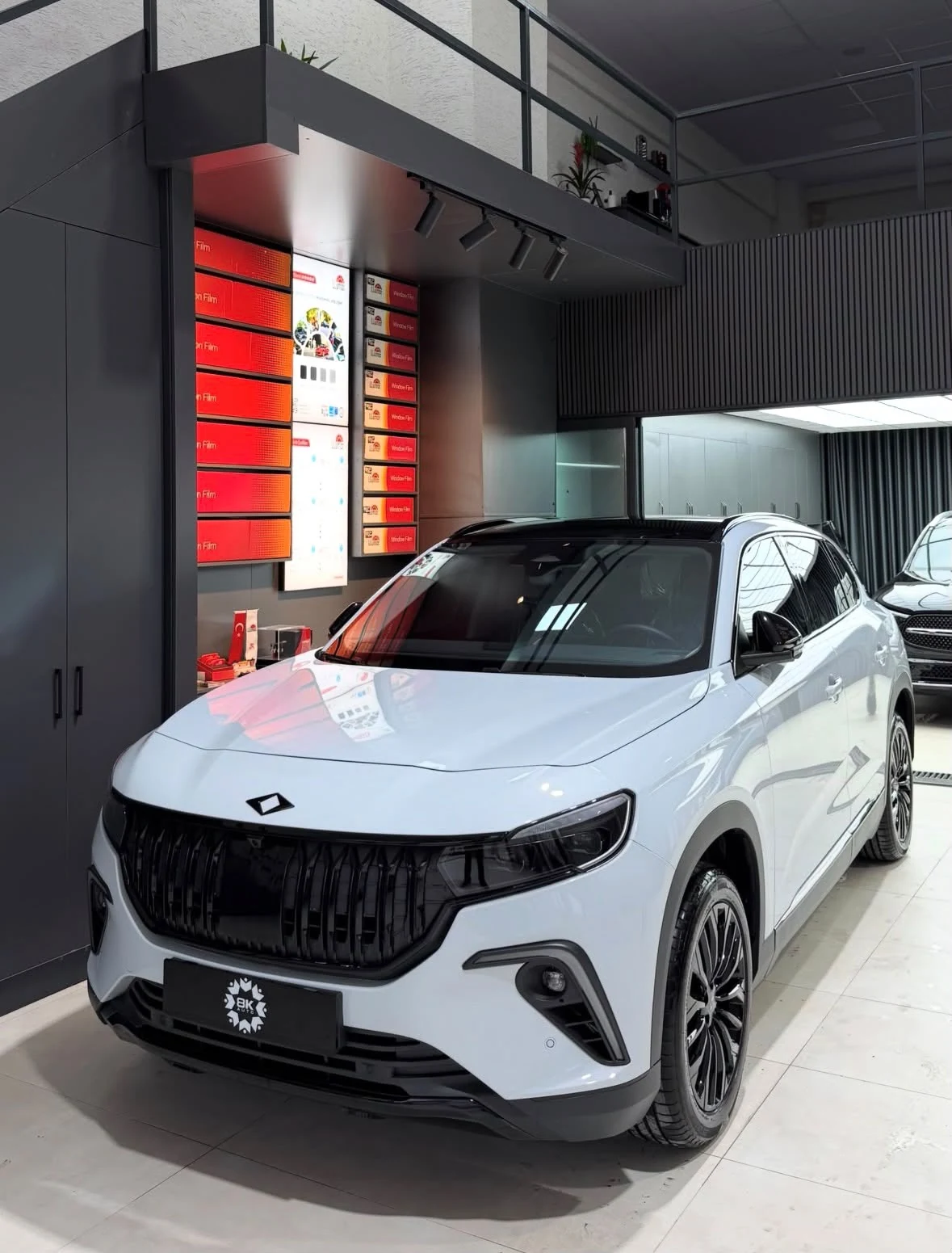 8K AUTO uygulama alanında SUV